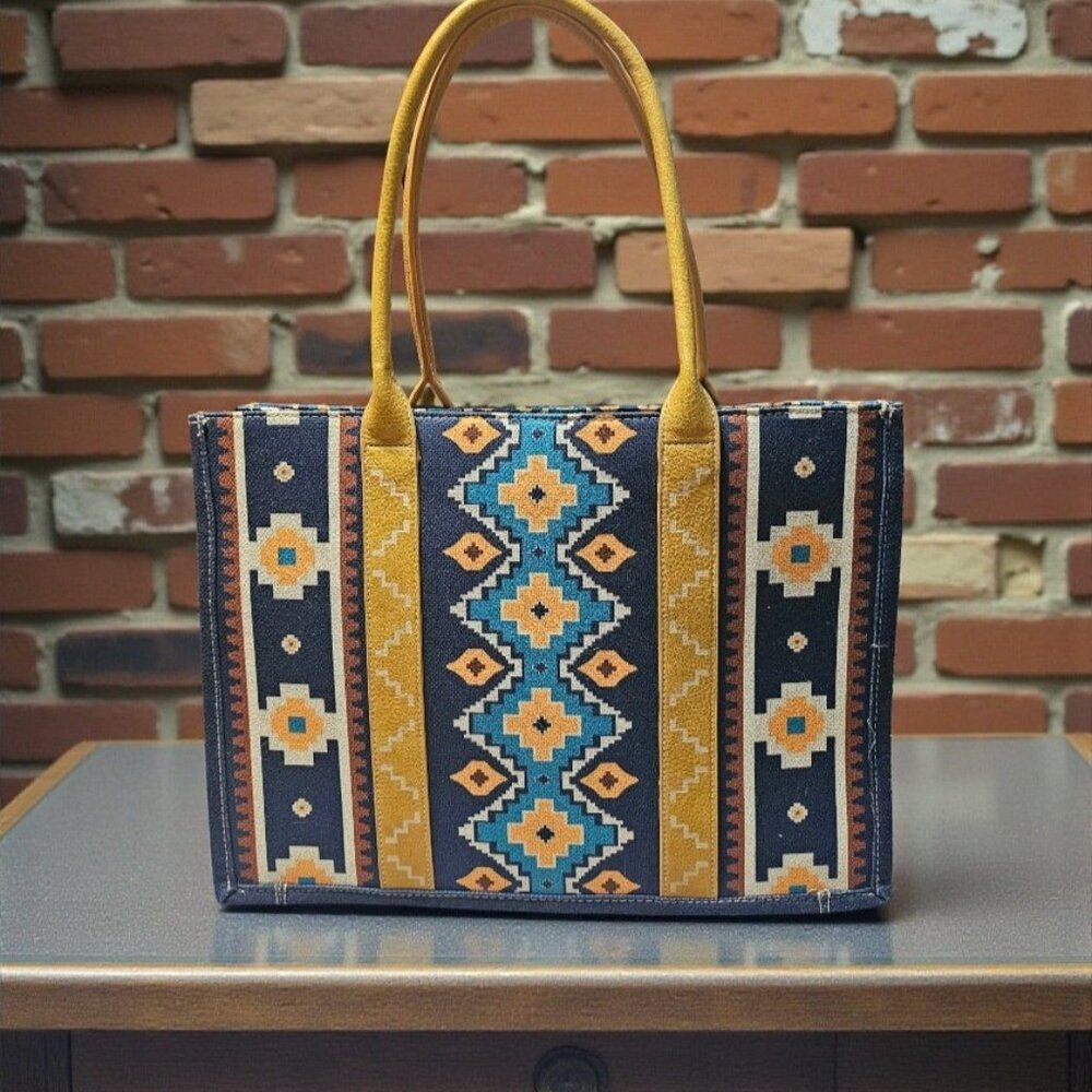 Wrangler Women's Southwestern Print Dual Sided Wide Canvas Tote 17 X 5 X 13 - Picture 3 of 16
